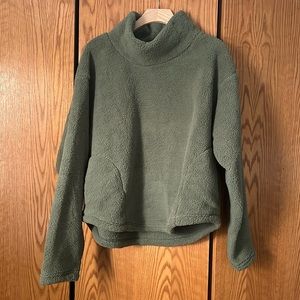 Ladies Sherpa Fleece Pullover